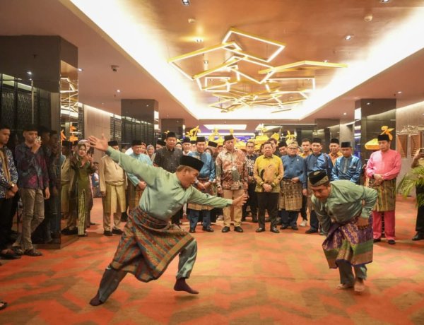 Tokoh Masyarakat Puji Kepemimpinan Bupati Suhardiman Amby, Dinilai Berhasil Bawa Kemajuan Kuansing