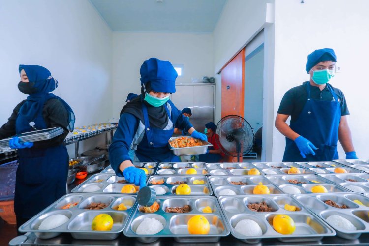 Baru 50 Persen SPPG yang Punya Sertifikat Higiene MBG