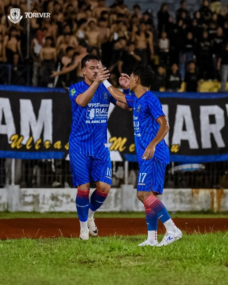 Hasil Babak I PSPS Pekanbaru vs Persekat 2-1, Liga 2 Musim 2025-2026, Asir Asiz dan Antonio Guncang Stadion Kaharuddin Nasution