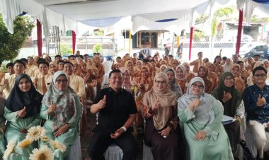 Ratusan Mahasiswa STP Riau Dapat Sosialisasi Ranperda Tata Kelola Keterbukaan Informasi Publik