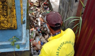 Rutin Normalisasi Drainase dan Anak Sungai, Pemko Pekanbaru Antisipasi Banjir