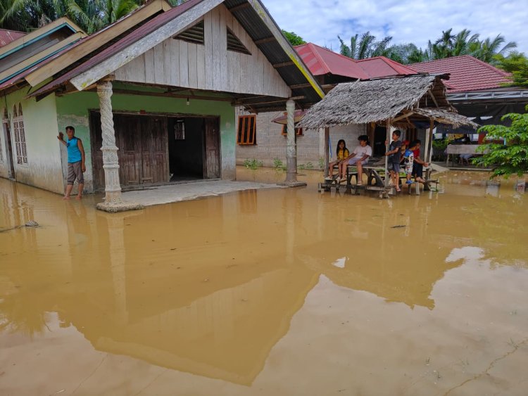 526 Rumah di Kabupaten Kuansing Terdampak Banjir, Sungai Kuantan Meluap