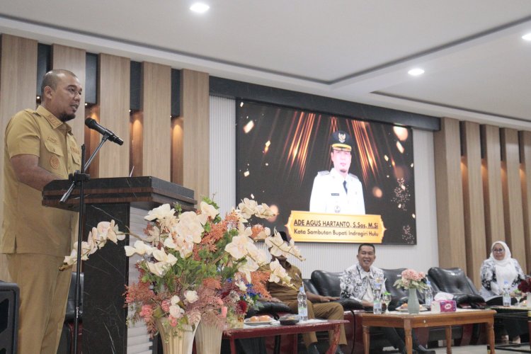 Ringankan Beban Orangtua, Pemkab Inhu Lanjutkan Program Seragam Gratis SD-SMP