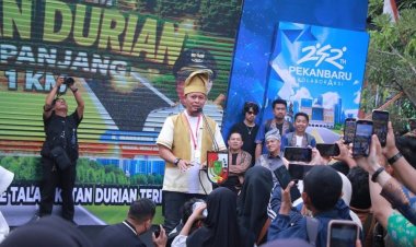 Wali Kota Pekanbaru Agung Nugroho Akan Buat Festival Pisang Goreng Kipas Goreng Terbesar di Dunia, Event Talam Durian 1,1 Km Sukses