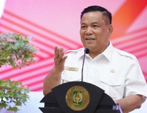 Komitmen Nyata Pemprov Riau: Gandeng 44 Sekolah Swasta, Pastikan Hak Pendidikan Anak Riau Terjamin Gratis!