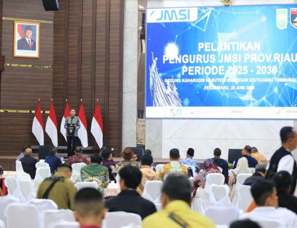 Kadis Kominfotik Riau Minta Kecepatan Media Harus Diimbangi Akurasi dan Integritas