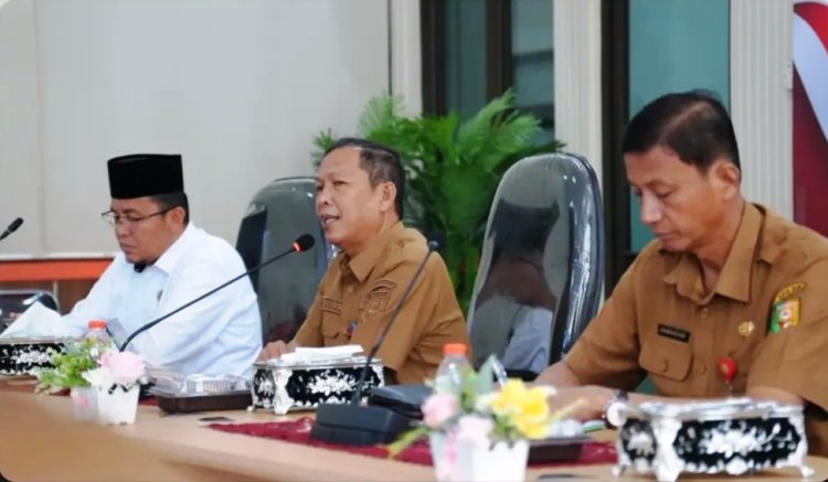Bahas Teknis Pelaksanaan Pawai Ta'aruf, Bupati Kuansing Pimpin Rapat Persiapan MTQ ke-44 Provinsi Riau