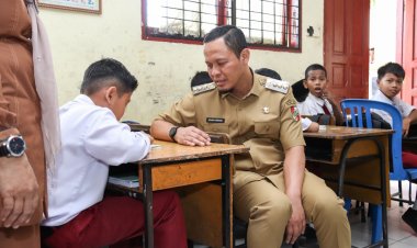 Dinas Pendidikan Pekanbaru Buka Jalur Pemenuhan Kuota, Wali Kota Agung Nugroho: Jangan Percaya Calon yang Janjikan Kursi di SMP Negeri