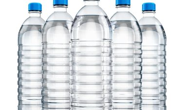 Hati-hati Bakteri Berkembang, Cek Batas Aman Minuman Botol Terbuka Menurut Ahli