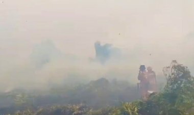 26 Titik Panas Menyala di Riau, Tim Manggala Agni Berjibaku Padamkan Karhutla di Desa Pematang Pudu Bengkalis