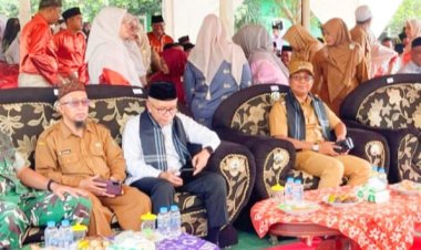 Wabup Jhony Charles Hadiri Milad ke-34 MTsN 1 Rohil, Madrasah Aset Penting Cetak Generasi Berkarakter