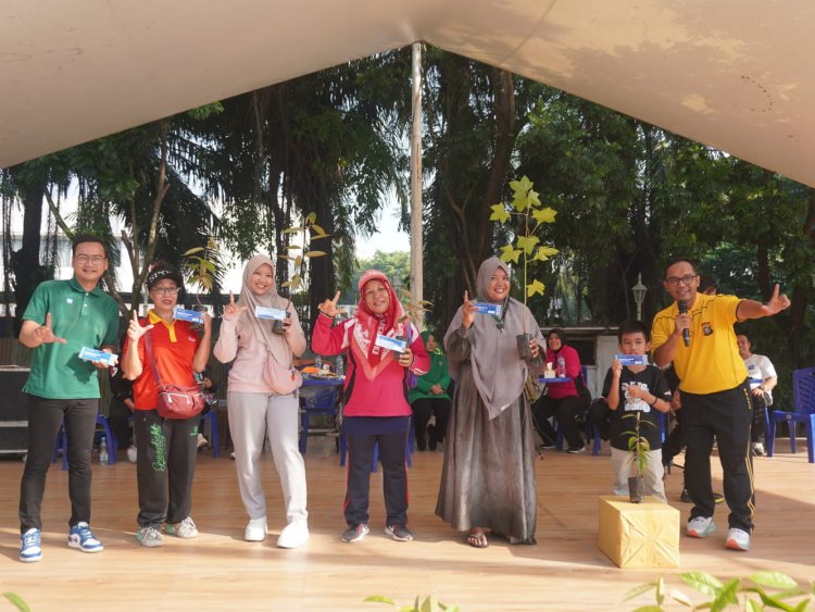 BRI Kanca Perawang Bersama Polsek Tualang Semarakkan Peringatan Hari Bhayangkara ke-80 dengan Senam Sehat