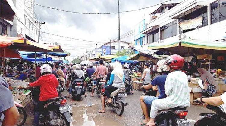 Jalan Teratai Pasar Kodim Akan Diaspal, Wali Kota Pekanbaru Agung Nugroho: Tak Ada Lagi Berjualan di Badan Jalan