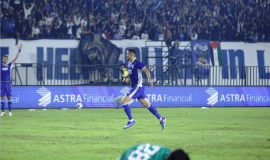 Hasil Persib Bandung vs Persija Jakarta, Semifinal Piala Presiden 2026, Semangat Juang Pangeran Biru Menyala Tinggi
