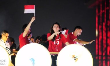 Yolla Yuliana Atlet Voli Putri Indonesia Bangga Ikut Karnaval HUT ke-81 RI, Perkuat Rasa Cinta Tanah Air