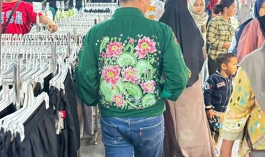 Muklisin Blusukan ke Tengah Warga dan Pedagang Tanpa Pengawalan, Warga tak Menyangka Itu Plt Bupati Kuansing