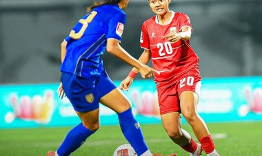 Kalahkan Garuda Pertiwi 1-0, Thailand Juara Srikandi Merdeka Cup 2026, Pemain Timnas Putri U-16 Indonesia Jatuh Bangun