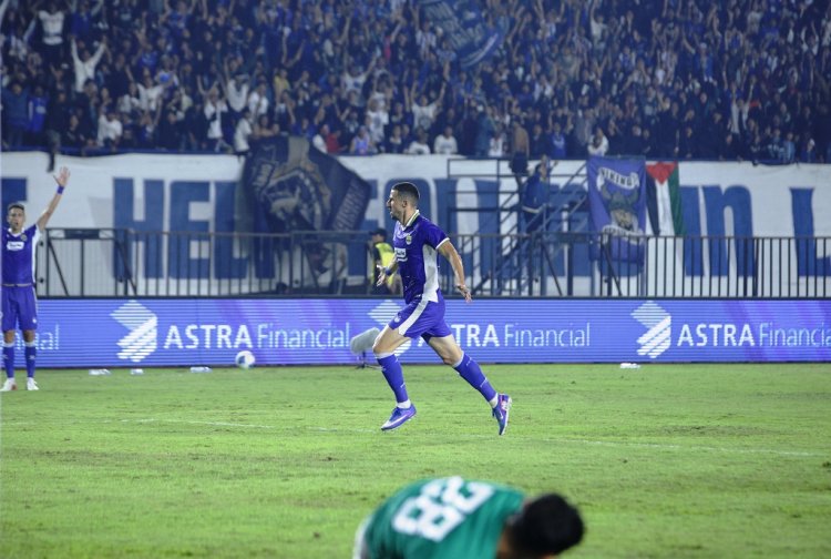 Hasil Persib Bandung vs Persija Jakarta, Semifinal Piala Presiden 2026, Semangat Juang Pangeran Biru Menyala Tinggi