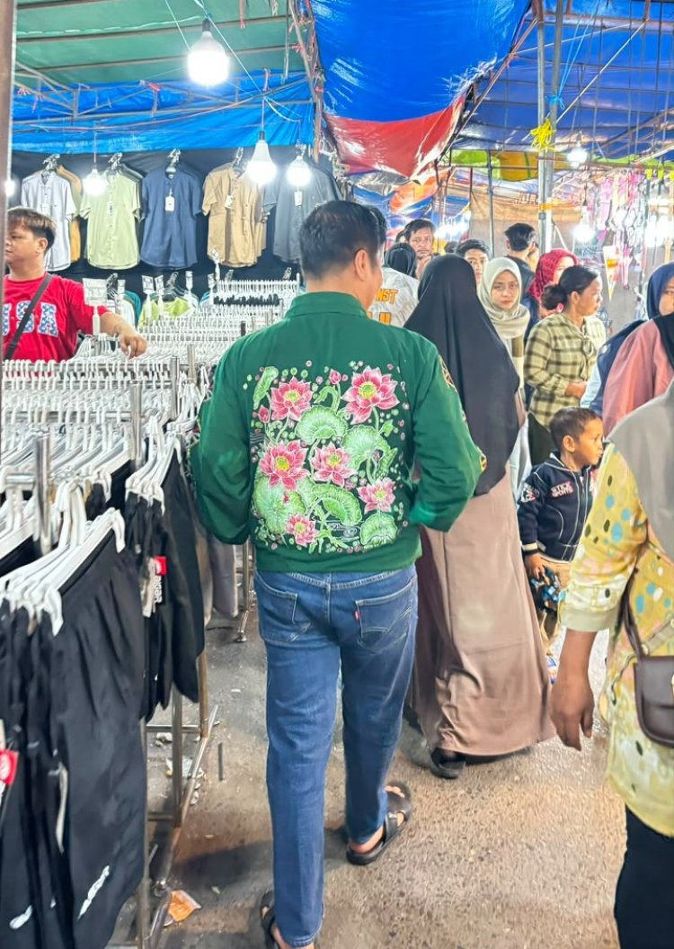 Muklisin Blusukan ke Tengah Warga dan Pedagang Tanpa Pengawalan, Warga tak Menyangka Itu Plt Bupati Kuansing
