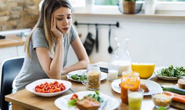 Sering Uring-uringan Saat Lapar? Dokter Gizi Jelaskan Makna 'Good Food Good Mood'