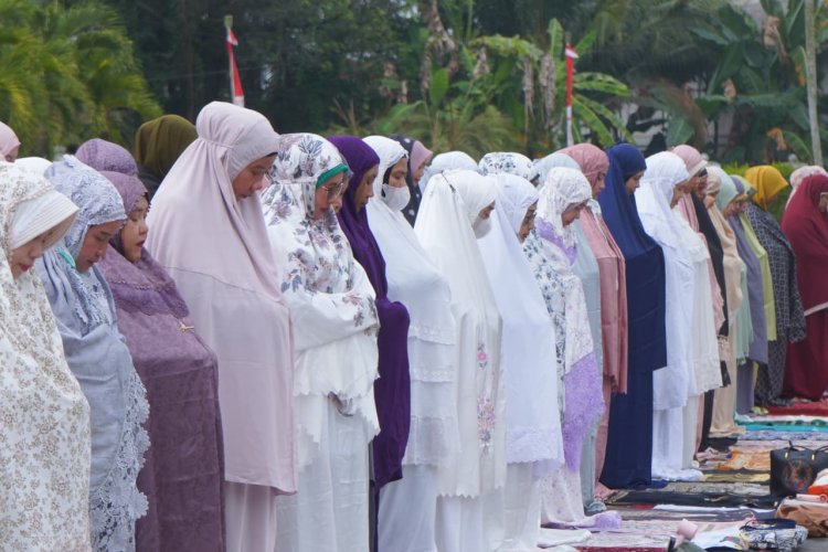 Pemkab Inhil Gelar Salat Istisqa, Plh Bupati Ajak Masyarakat Bersama-sama Berdoa Turunnya Hujan