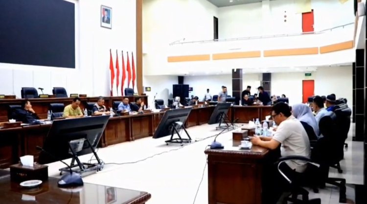 DPRD Inhil Godok Raperda TJSLBU dan Pengelolaan Lingkungan Hidup, Dorong Penyaluran CSR Satu Pintu agar Tepat Sasaran