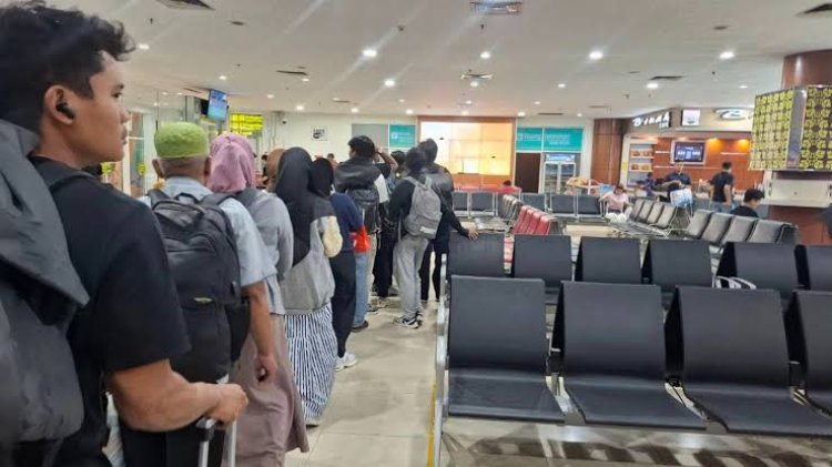 Erupsi Anak Krakatau Makin Berdampak, 19 Penerbangan Pekanbaru-Jakarta Dibatalkan