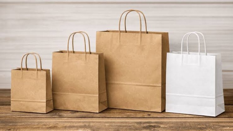 Benarkah Tote Bag Kertas Lebih Bahaya untuk Lingkungan Ketimbang Plastik?