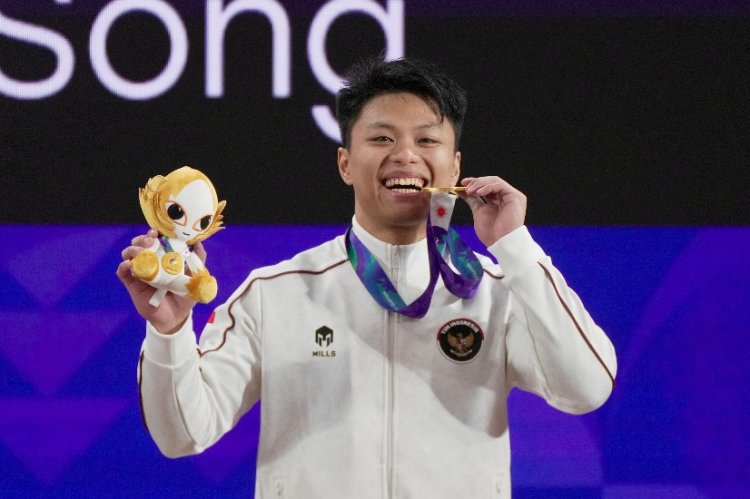 Rahmat Erwin Abdullah Lifter Putra Indonesia Persembahkan Emas Asian Games 2026 Aichi-Nagoya Jepang untuk Anak dan Istri