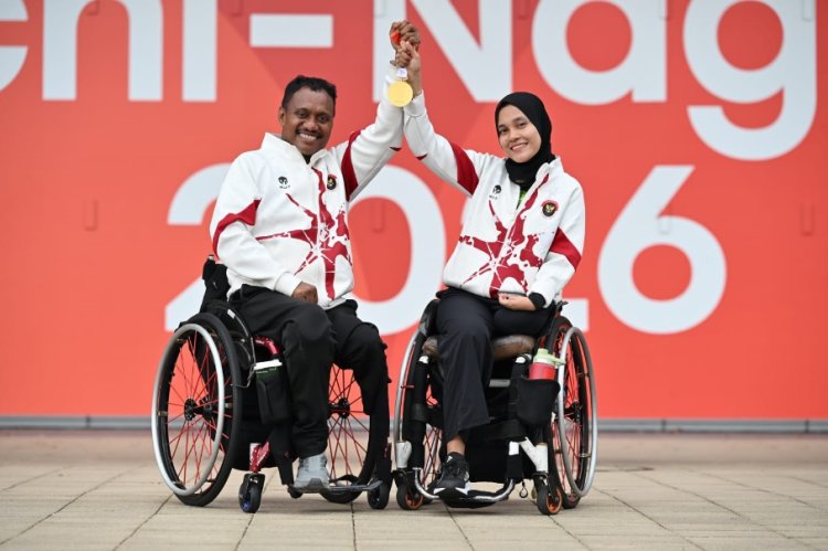 Barce Layaba/Leli Marlina Atlet Para Tenis Meja Indonesia Persembahkan Medali Emas Asian Para Games 2026 untuk David Jacobs